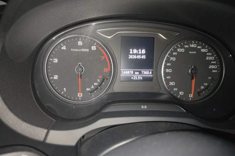 Used Audi A3 2014 Sportback 40 TFSI S line Comfort Model Odometer Close Up