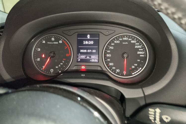 Used Audi A3 2014 Sportback 35 TFSI Automatic Comfort Model Odometer Close Up
