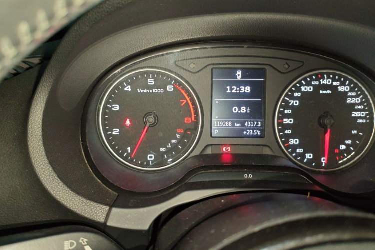 Used Audi A3 2014 Limousine 35 TFSI Automatic Comfort Model Odometer Close Up