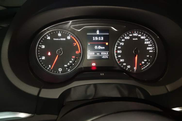 Used Audi A3 2014 Limousine 40 TFSI S line Comfort Model Odometer Close Up