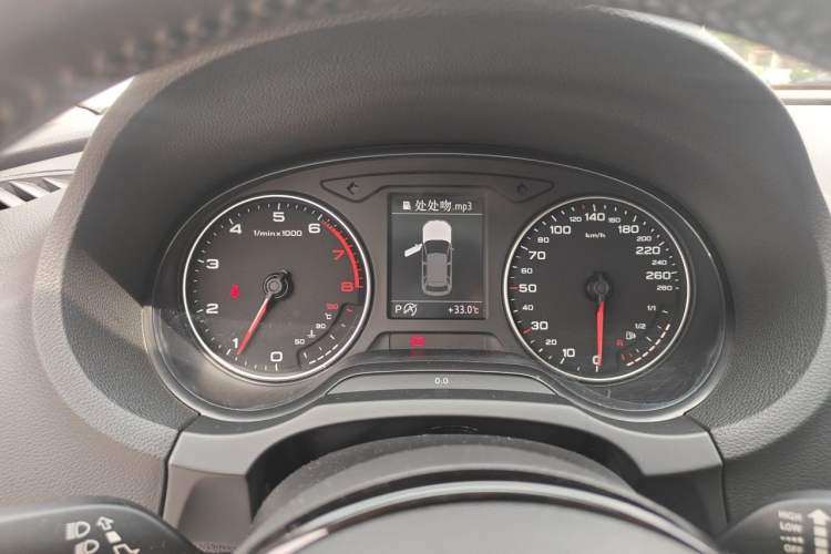 Used Audi A3 2014 Sportback 35 TFSI Automatic Style Edition Odometer Close Up
