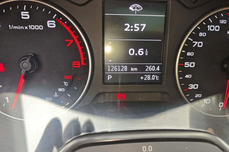 Used Audi A3 2014 Sportback 35 TFSI Automatic Comfort Model Odometer Close Up