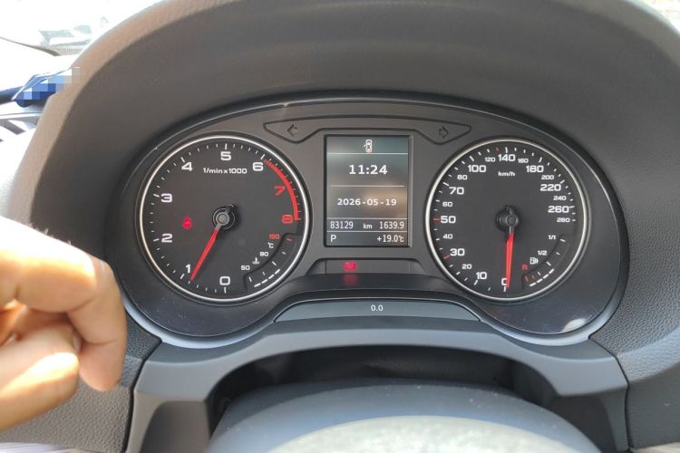 Used Audi A3 2014 Sportback 35 TFSI Automatic Comfort Model Odometer Close Up