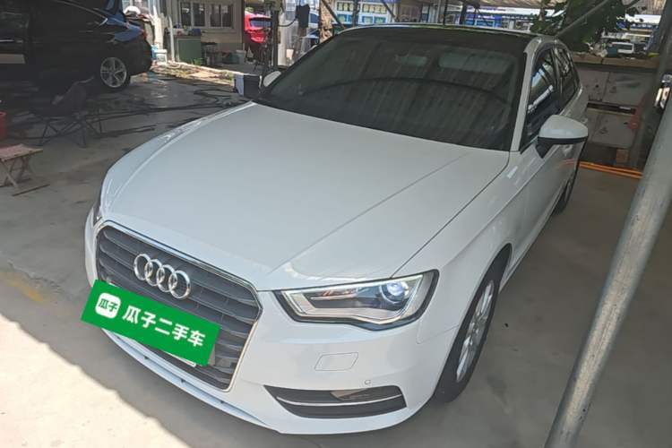 Used Audi A3 2014 Sportback 35 TFSI Automatic Style Edition Guazi used car, China used car export, Used car for sale, Used cars, Cheapest cars for sale