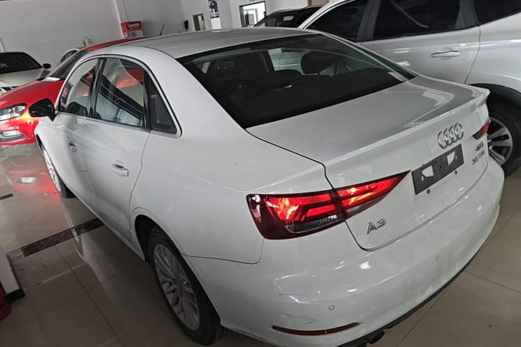 Used Audi A3 2014 Limousine 35 TFSI Automatic Advanced Model Rear Left 45 Deg