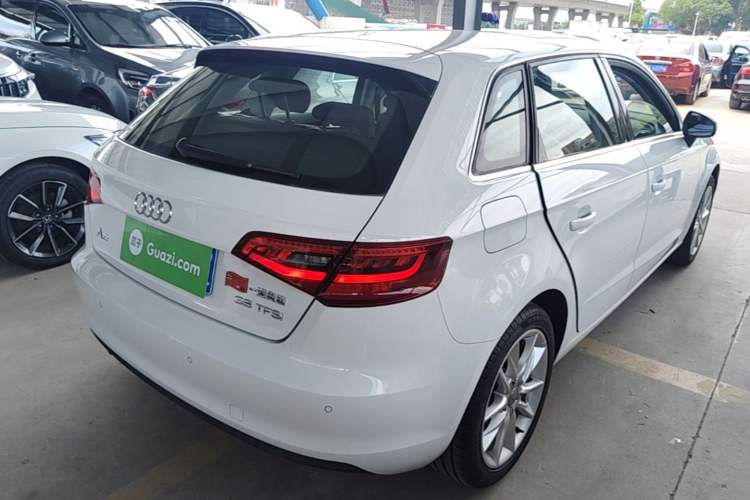 Used Audi A3 2014 Sportback 35 TFSI Automatic Comfort Model Rear Right 45 Deg
