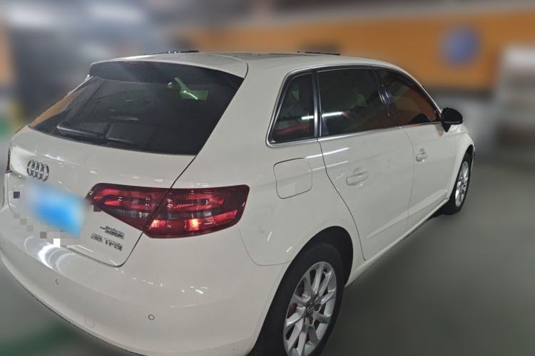 Used Audi A3 2014 Sportback 35 TFSI Automatic Ambition Edition Rear Right 45 Deg