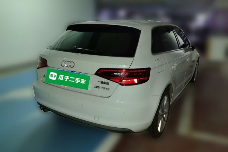 Used Audi A3 2014 Sportback 35 TFSI Automatic Comfort Model Rear Right 45 Deg