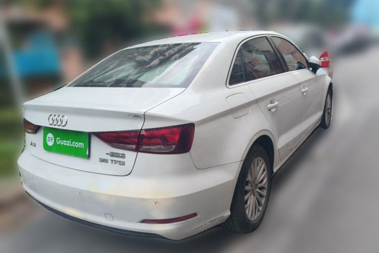 Used Audi A3 2014 Limousine 35 TFSI Automatic Advanced Model Rear Right 45 Deg