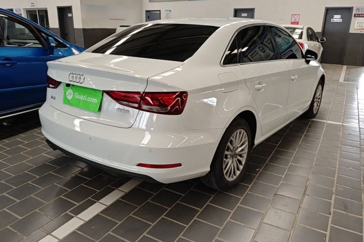 Used Audi A3 2014 Limousine 35 TFSI Automatic Advanced Model Rear Right 45 Deg