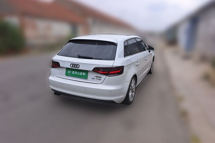 Used Audi A3 2014 Sportback 35 TFSI Automatic Comfort Model Rear Right 45 Deg