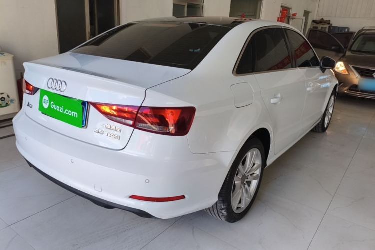 Used Audi A3 2014 Limousine 35 TFSI Automatic Advanced Model Rear Right 45 Deg