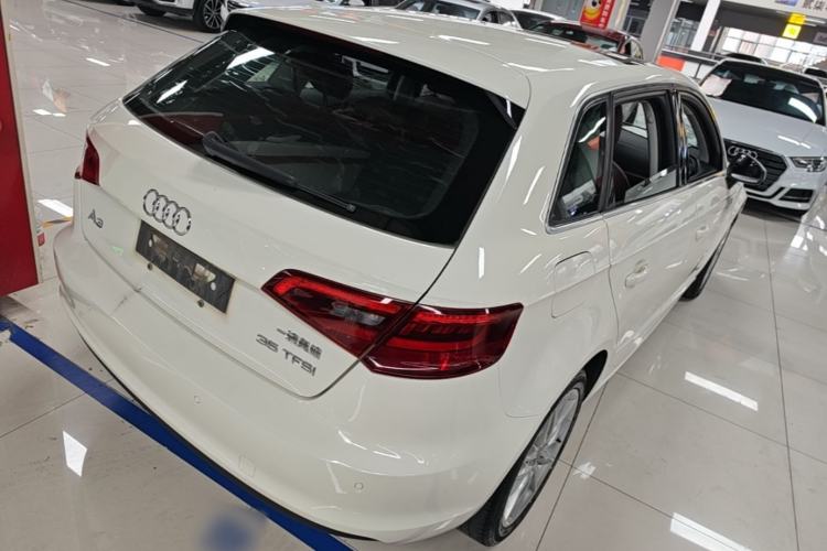 Used Audi A3 2014 Sportback 35 TFSI Automatic Comfort Model Rear Right 45 Deg