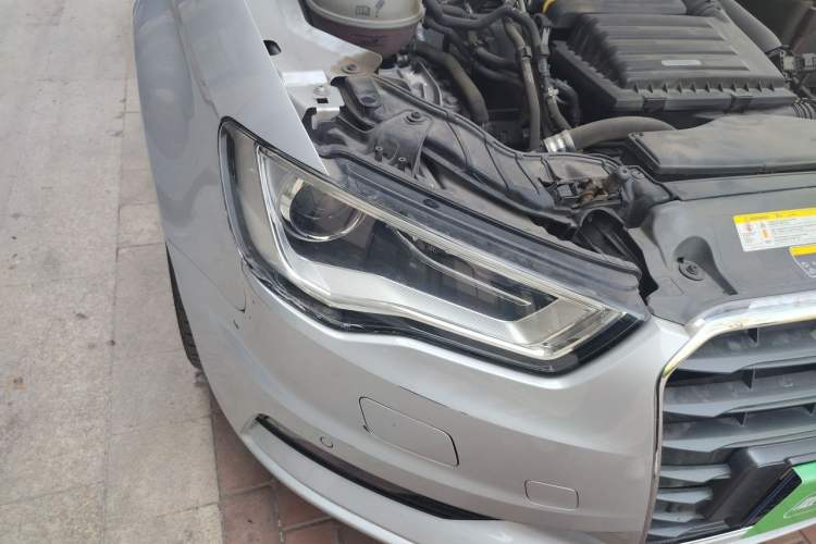 Used Audi A3 2014 Limousine 35 TFSI Automatic Comfort Model Right Front Headlight
