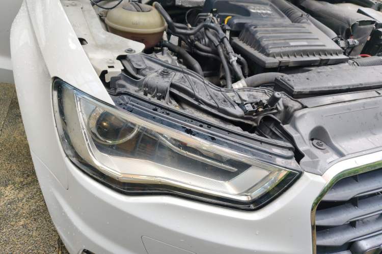 Used Audi A3 2014 Limousine 35 TFSI Automatic Comfort Model Right Front Headlight