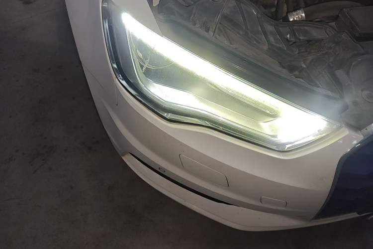 Used Audi A3 2014 Limousine 35 TFSI Automatic Comfort Model Right Front Headlight