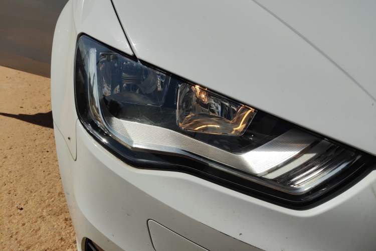 Used Audi A3 2014 Sportback 35 TFSI Automatic Ambition Edition Right Front Headlight