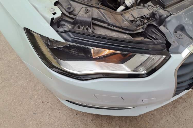 Used Audi A3 2014 Sportback 35 TFSI Automatic Ambition Edition Right Front Headlight