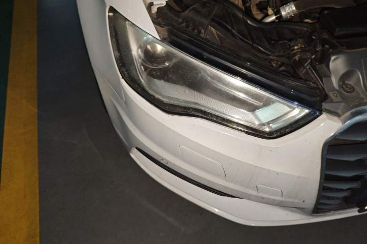 Used Audi A3 2014 Limousine 35 TFSI Automatic Comfort Model Right Front Headlight