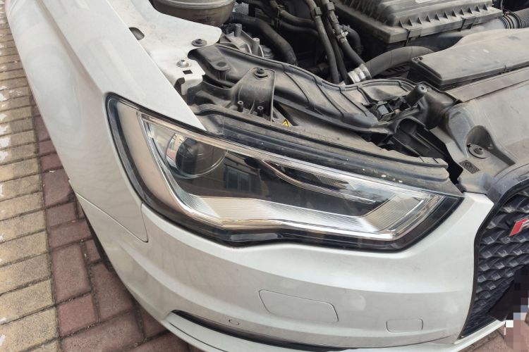 Used Audi A3 2014 Limousine 35 TFSI Automatic Comfort Model Right Front Headlight