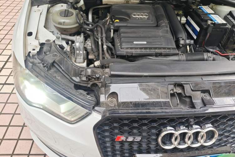 Used Audi A3 2014 Sportback 35 TFSI Automatic Style Edition Right Front Headlight