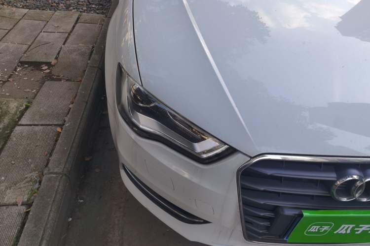 Used Audi A3 2014 Sportback 35 TFSI Automatic Comfort Model Right Front Headlight