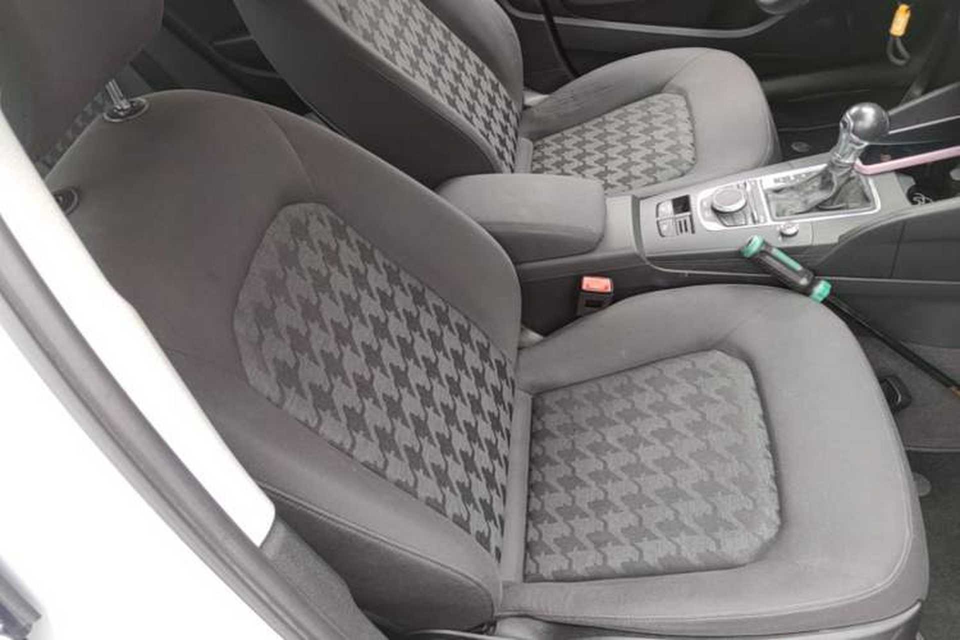 Used Audi A3 2014 Limousine 35 TFSI Automatic Advanced Model Right Front Seat