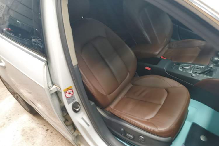 Used Audi A3 2014 Sportback 35 TFSI Automatic Comfort Model Right Front Seat