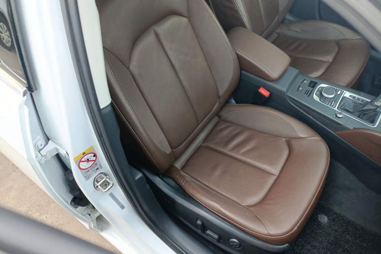 Used Audi A3 2014 Sportback 35 TFSI Automatic Comfort Model Right Front Seat
