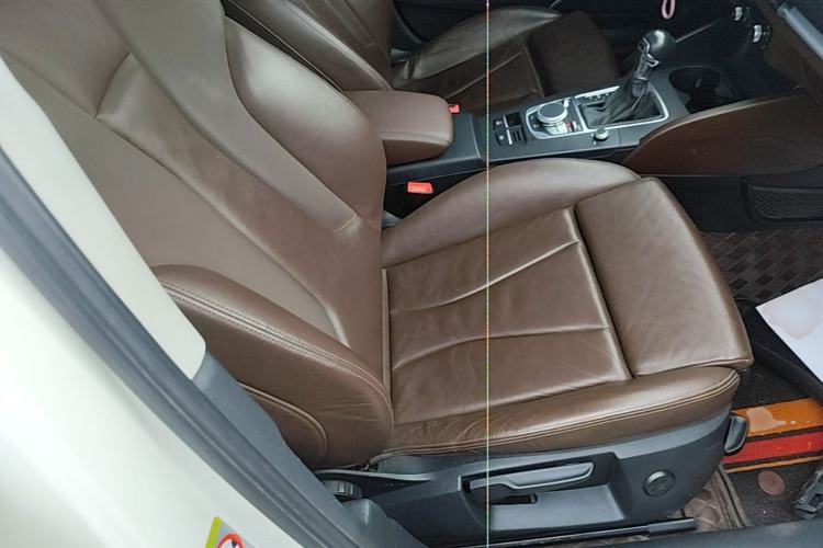 Used Audi A3 2014 Limousine 40 TFSI S line Comfort Model Right Front Seat