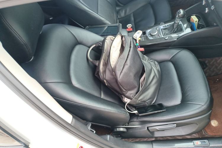Used Audi A3 2014 Sportback 35 TFSI Automatic Style Edition Right Front Seat