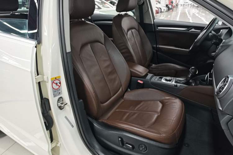 Used Audi A3 2014 Sportback 35 TFSI Automatic Comfort Model Right Front Seat