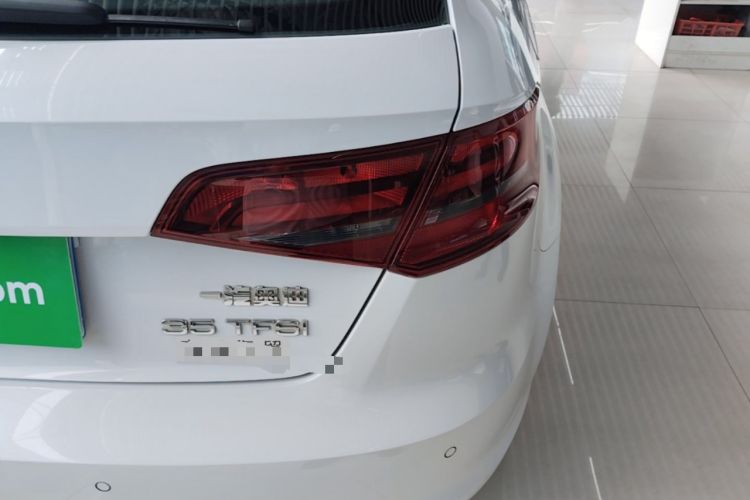 Used Audi A3 2014 Sportback 35 TFSI Automatic Style Edition Right Rear Taillight