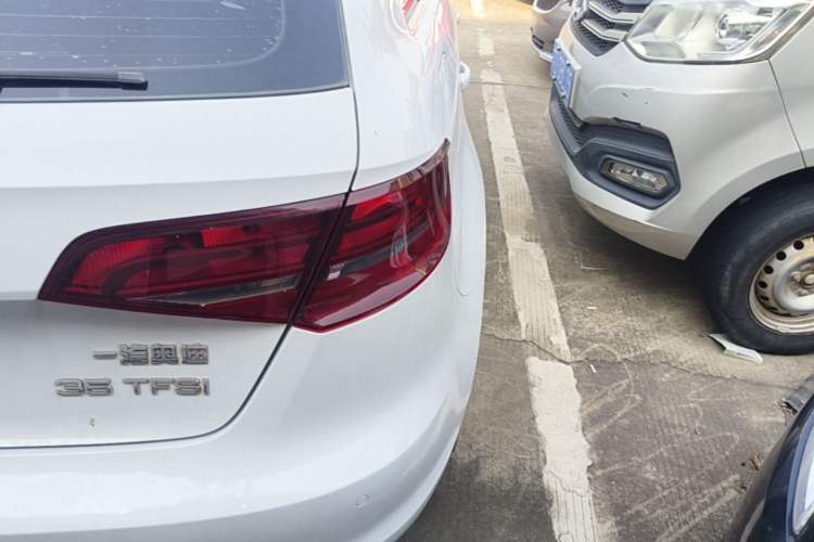 Used Audi A3 2014 Sportback 35 TFSI Automatic Ambition Edition Right Rear Taillight