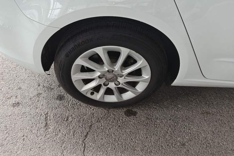 Used Audi A3 2014 Sportback 35 TFSI Automatic Style Edition Right Rear Wheel Hub