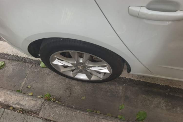 Used Audi A3 2014 Sportback 35 TFSI Automatic Ambition Edition Right Rear Wheel Hub