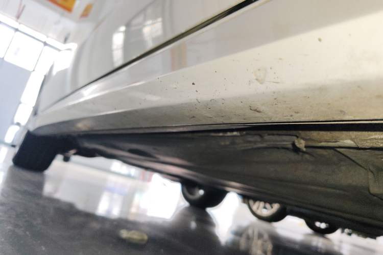 Used Audi A3 2014 Limousine 40 TFSI S line Luxury Model Right Side Sill