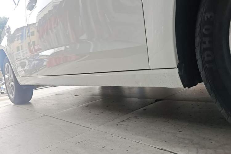 Used Audi A3 2014 Sportback 35 TFSI Automatic Style Edition Right Side Sill