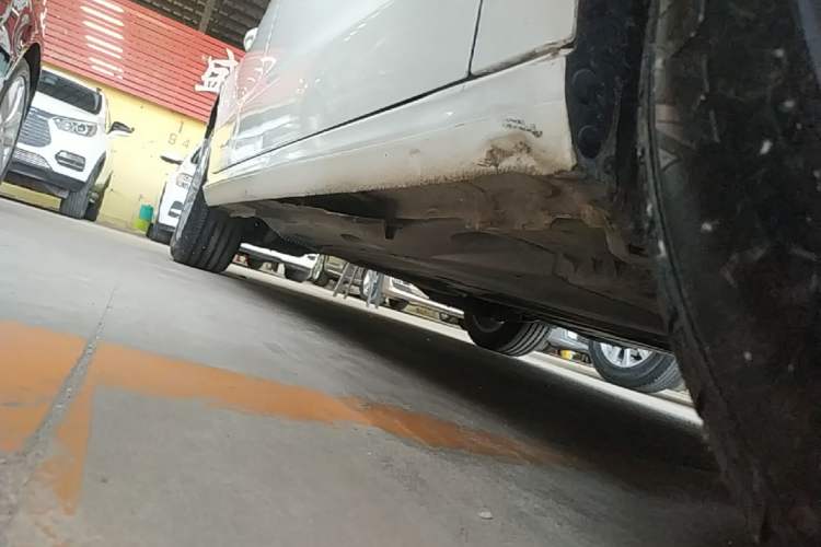 Used Audi A3 2014 Limousine 35 TFSI Automatic Advanced Model Right Side Sill