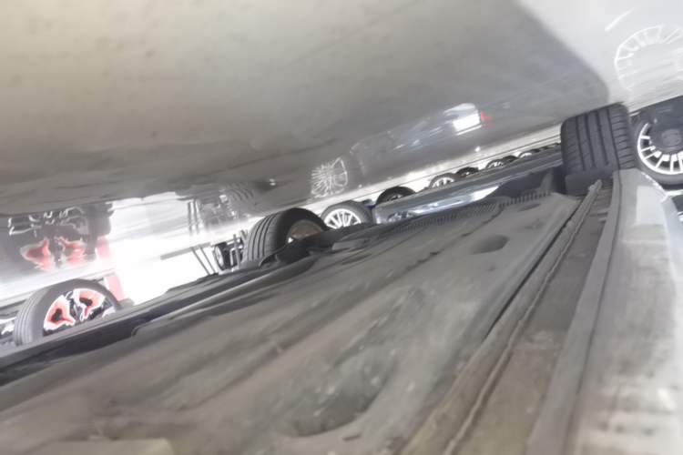 Used Audi A3 2014 Limousine 40 TFSI S line Comfort Model Right Side Sill