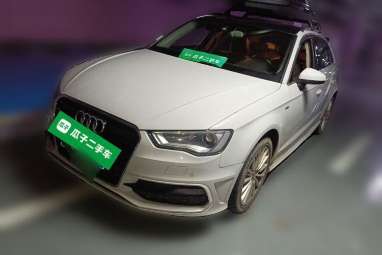 Used Audi A3 2014 Sportback 40 TFSI S line Luxury Model Guazi used car, China used car export, Used car for sale, Used cars, Cheapest cars for sale