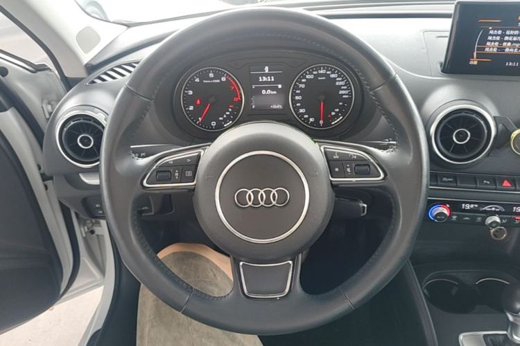 Used Audi A3 2014 Sportback 35 TFSI Automatic Comfort Model Steering Wheel