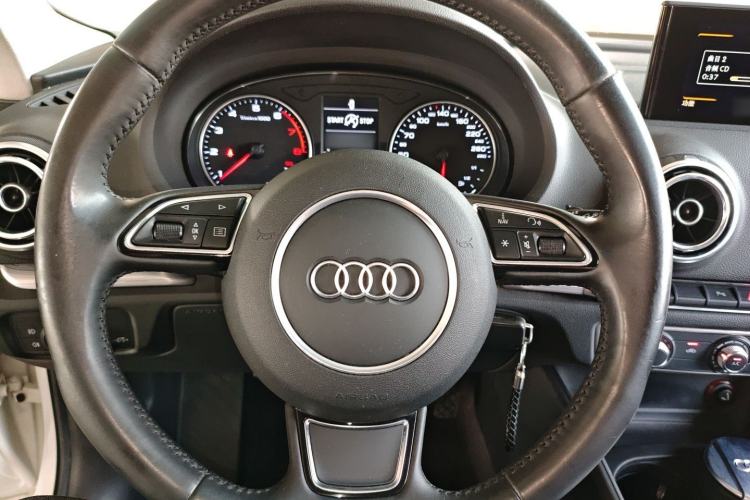 Used Audi A3 2014 Sportback 35 TFSI Automatic Style Edition Steering Wheel