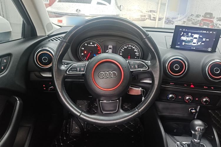 Used Audi A3 2014 Sportback 35 TFSI Automatic Style Edition Steering Wheel