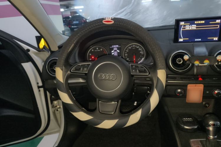 Used Audi A3 2014 Sportback 35 TFSI Automatic Style Edition Steering Wheel