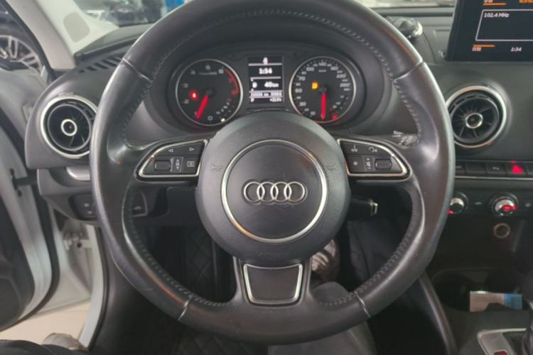 Used Audi A3 2014 Sportback 35 TFSI Automatic Style Edition Steering Wheel