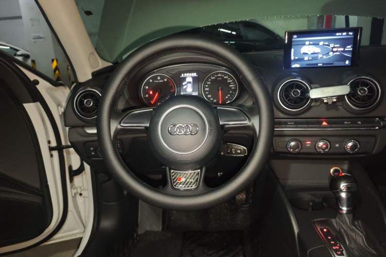 Used Audi A3 2014 Sportback 35 TFSI Automatic Ambition Edition Steering Wheel