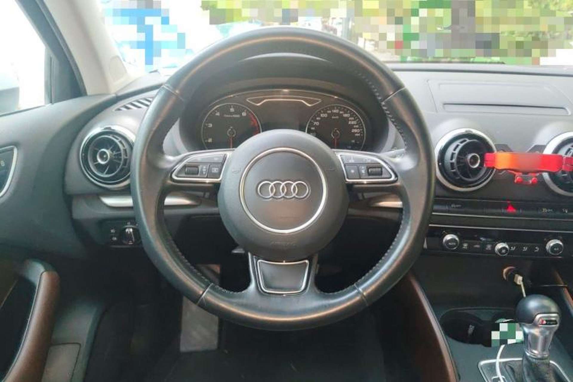 Used Audi A3 2014 Limousine 40 TFSI S line Comfort Model Steering Wheel