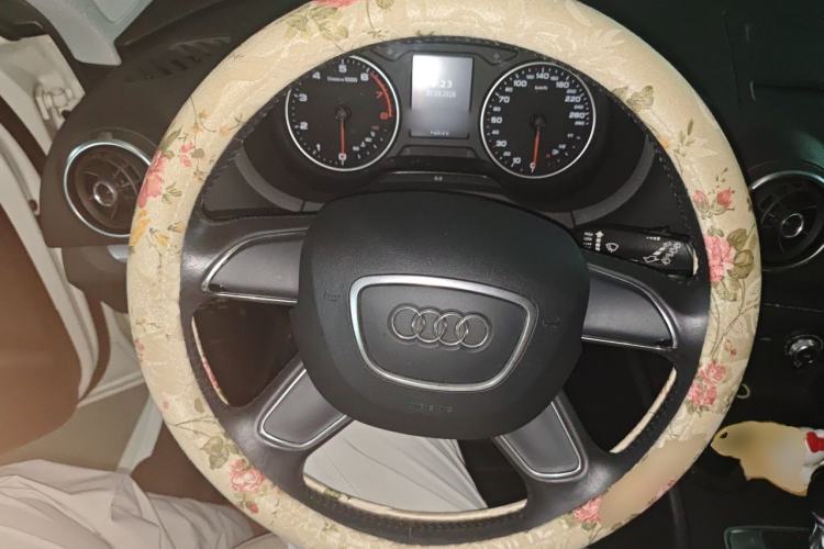 Used Audi A3 2014 Sportback 35 TFSI Automatic Ambition Edition Steering Wheel