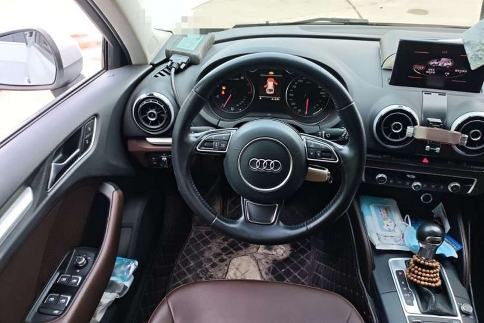Used Audi A3 2014 Sportback 40 TFSI S line Comfort Model Steering Wheel